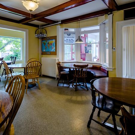 Hi Penticton - Hostel Zewnętrze zdjęcie